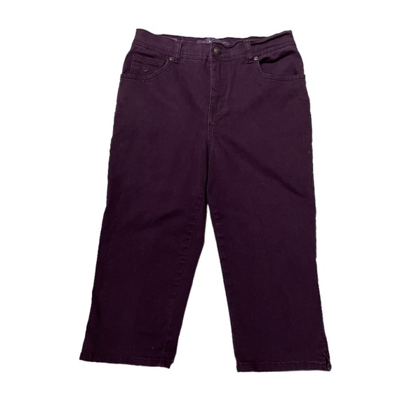 Gloria Vanderbilt Women’s Petite Burgundy Amanda Capri Cropped Jeans Size 8P - Picture 1 of 7